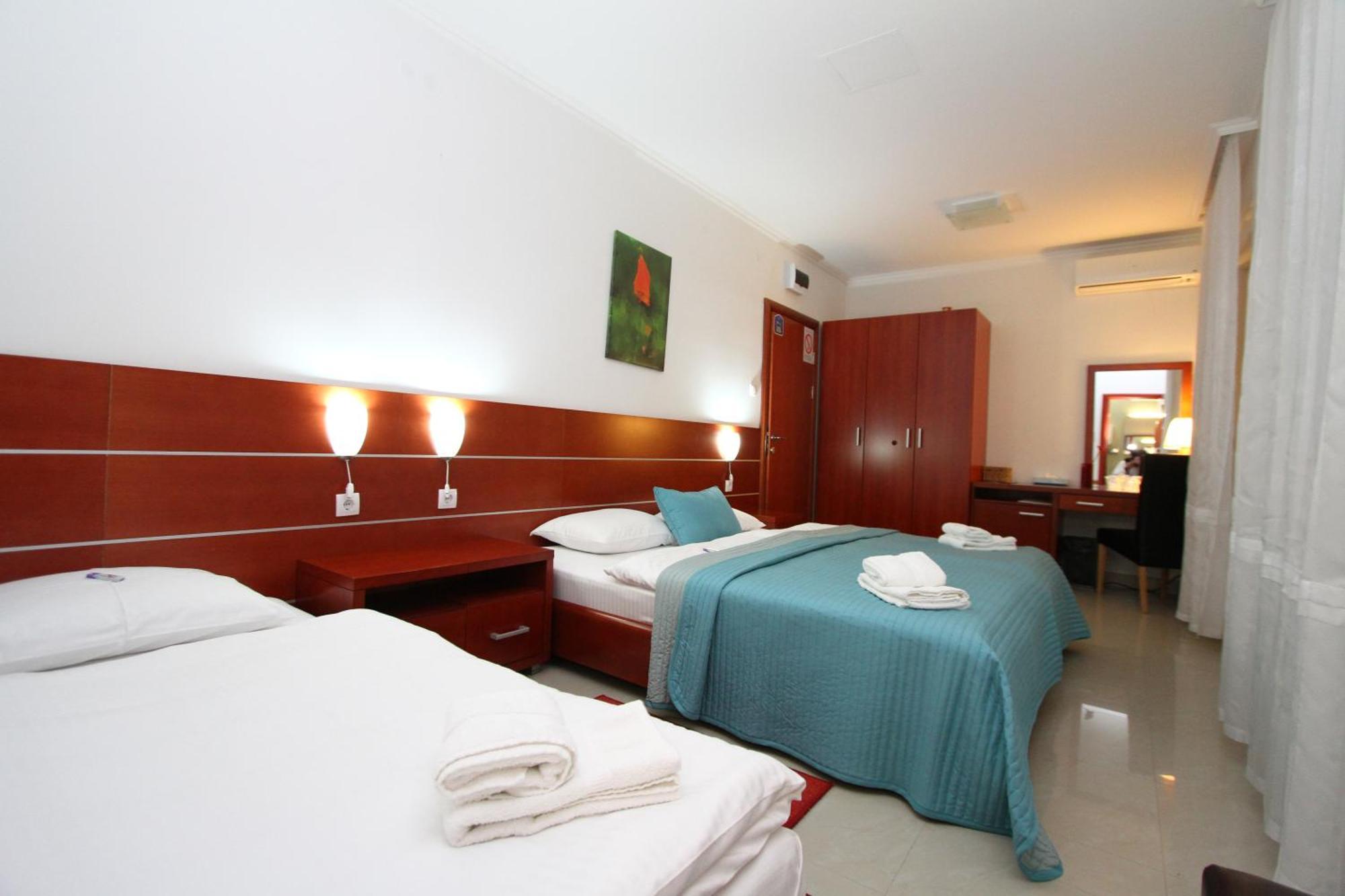 Guesthouse Villa Inn Суботиця Екстер'єр фото