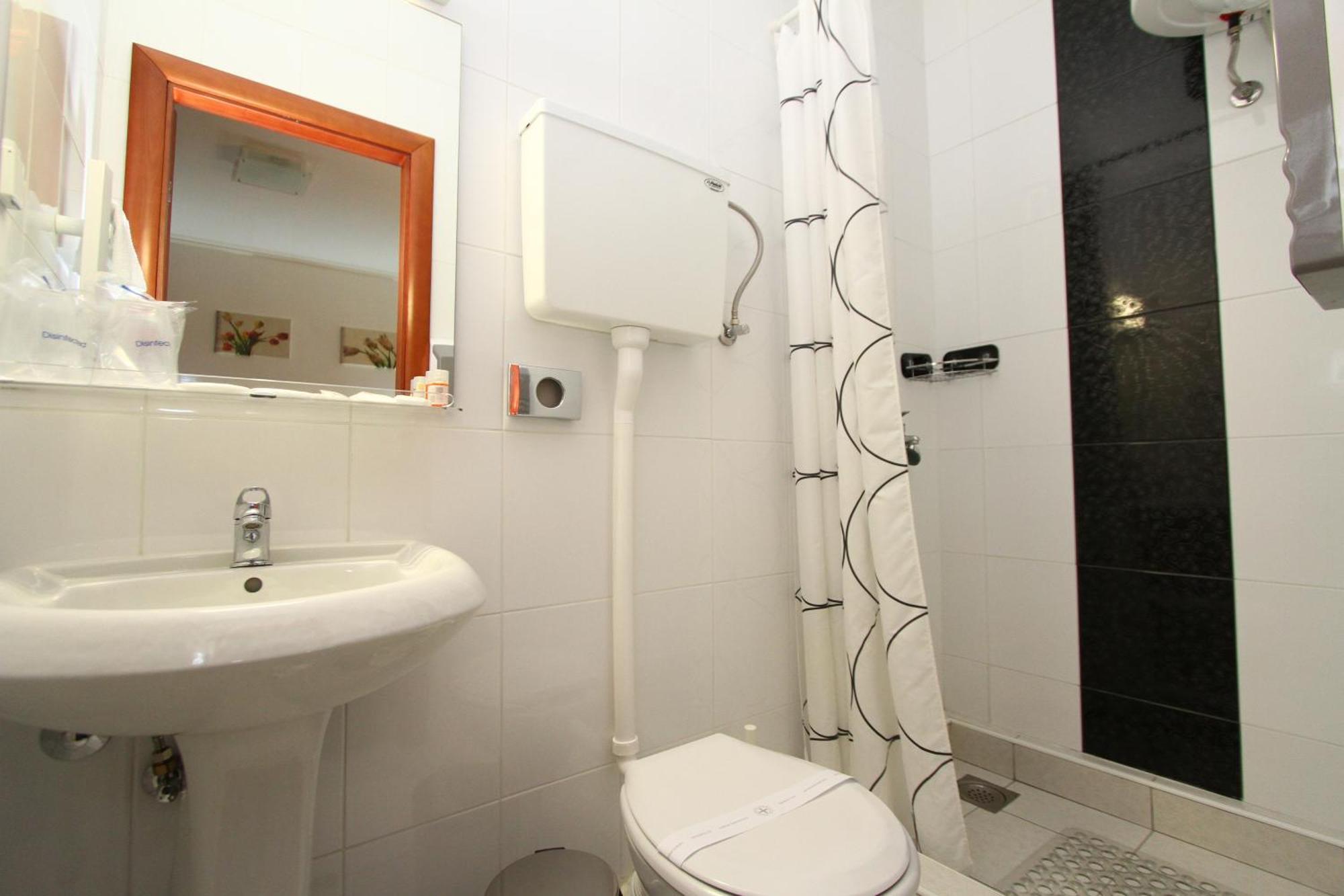 Guesthouse Villa Inn Суботиця Екстер'єр фото