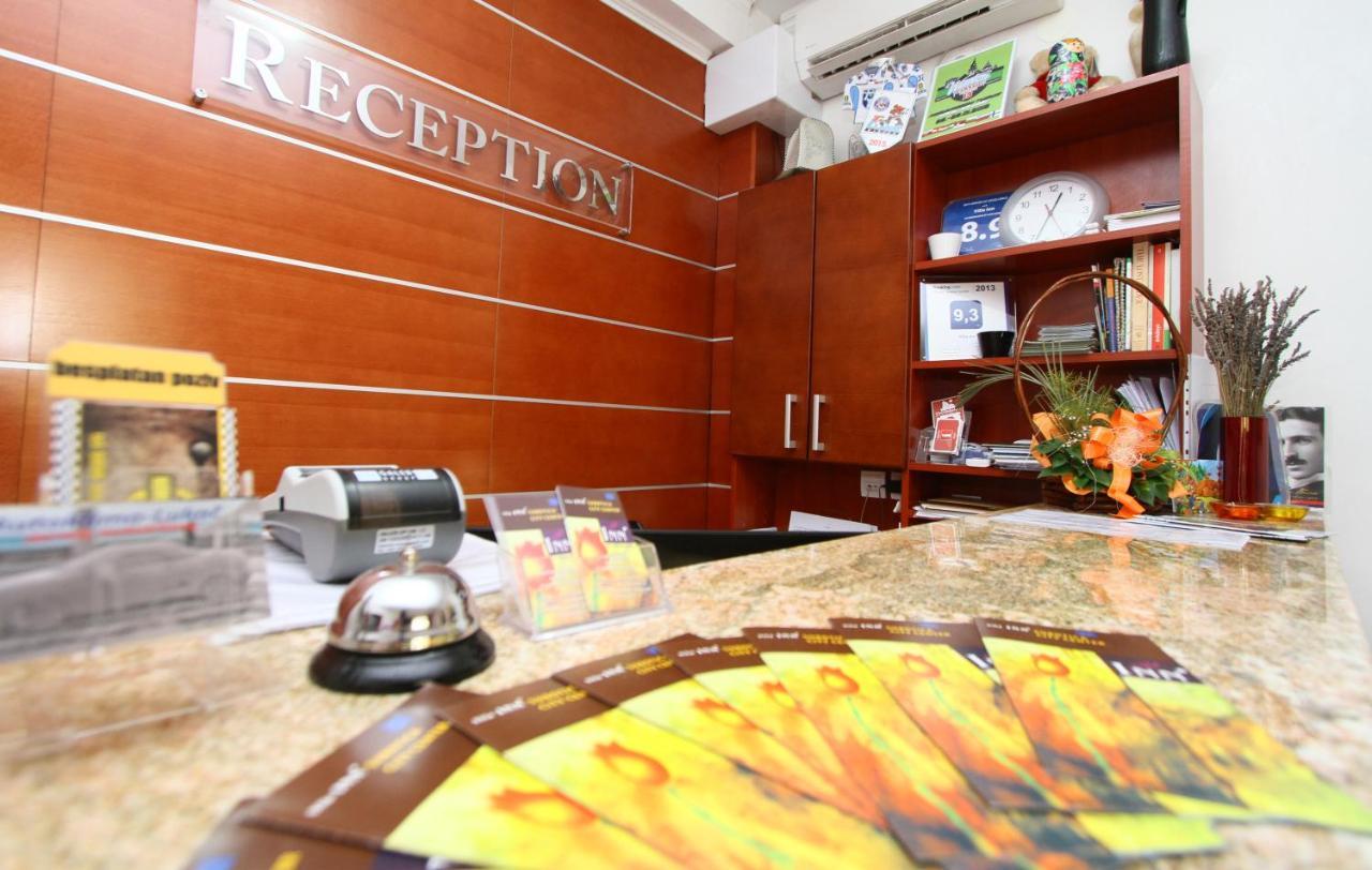 Guesthouse Villa Inn Суботиця Екстер'єр фото